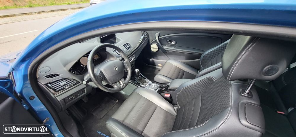 Renault Mégane Coupe Energy dCi 130 FAP Start & Stop Bose Edition - 12