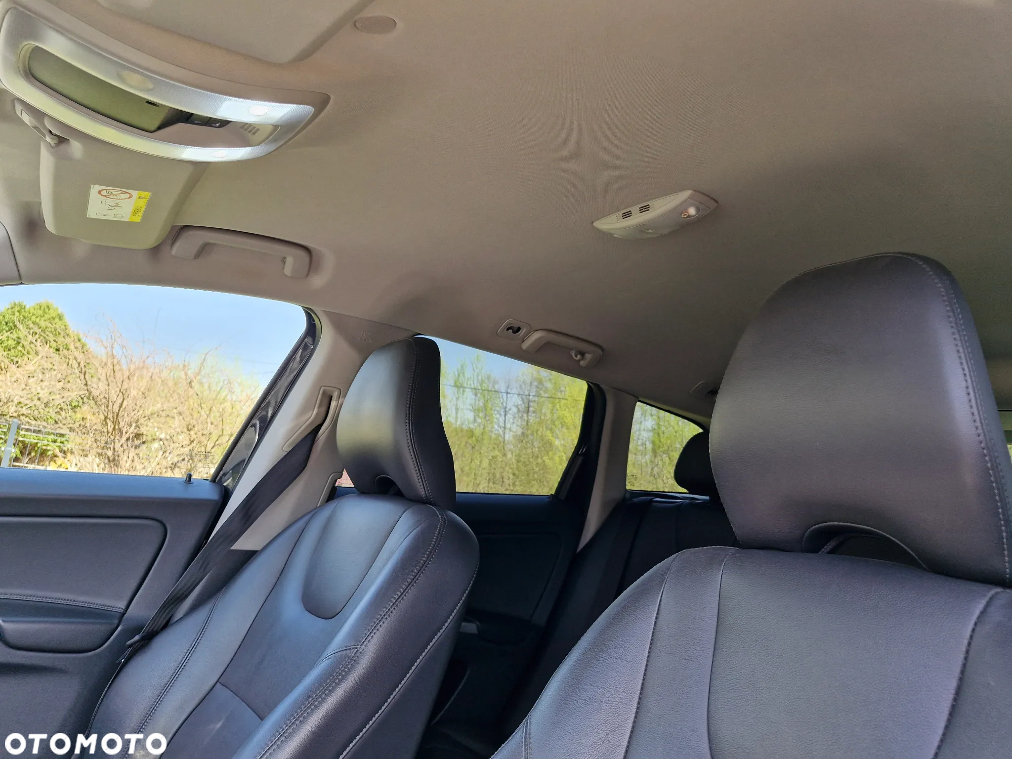 Volvo XC 60 - 6