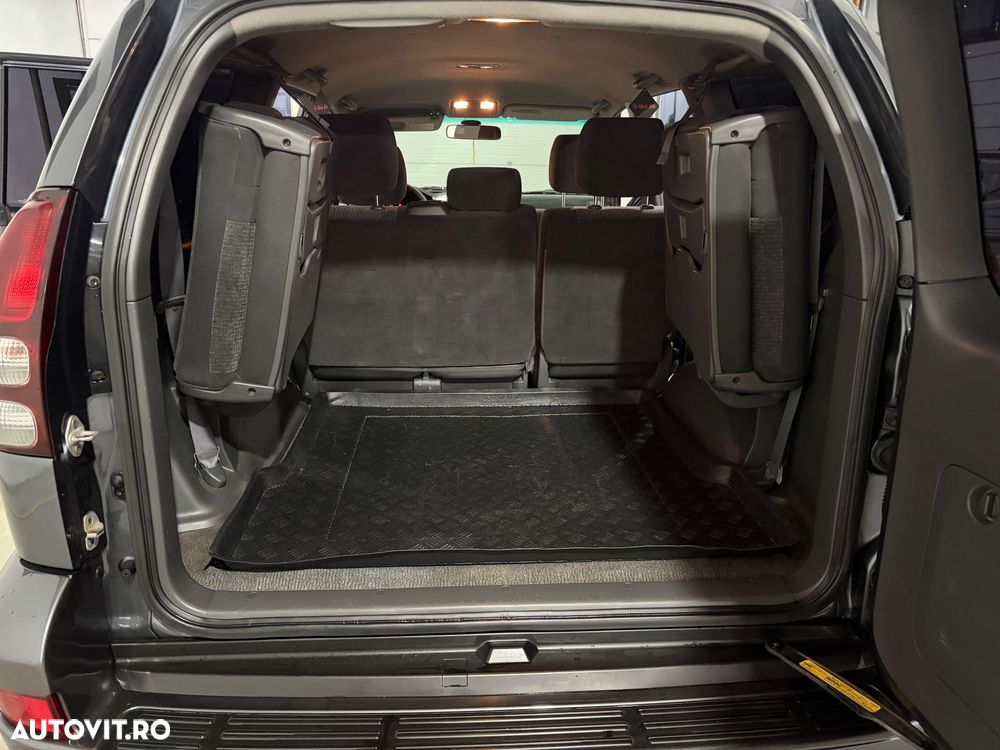 Toyota Land Cruiser 3.0 TD-4D Aut Executive - 14