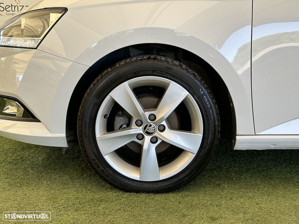 Skoda Fabia 1.0 TSI Style - 4