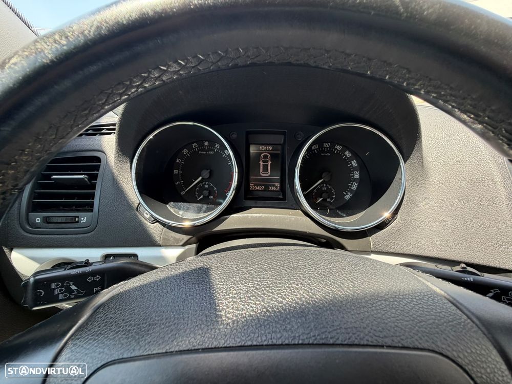 Skoda Yeti 1.6 TDI Greenline Ambition - 27