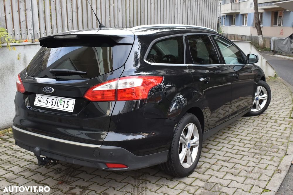 Ford Focus 1.6 TDCI DPF Titanium - 4