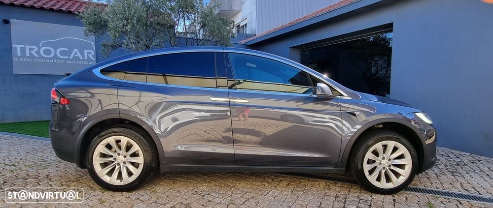 Tesla Model X Long Range - 4