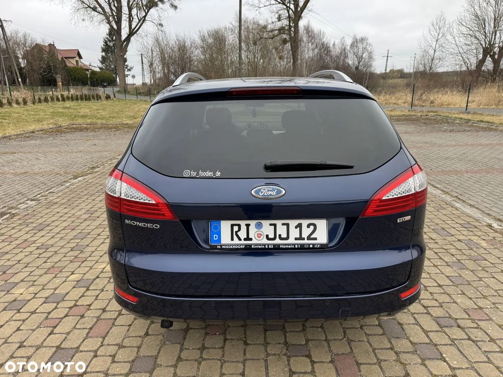 Ford Mondeo - 17