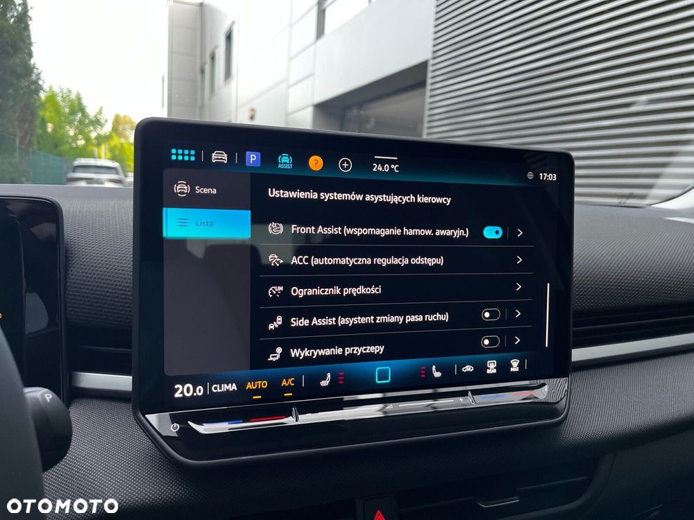 Volkswagen T-Roc 1.5 eTSI Life DSG - 15