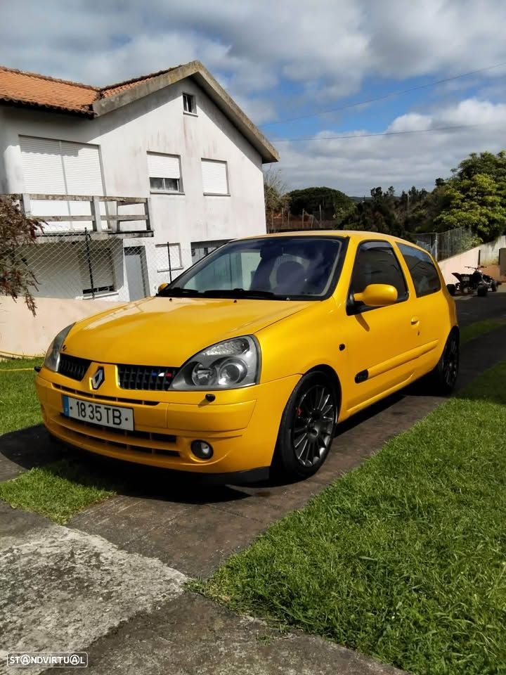 Renault Clio - 2