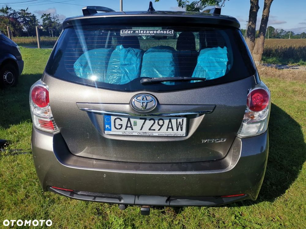 Toyota Verso 1.8 Selection EU6 - 8