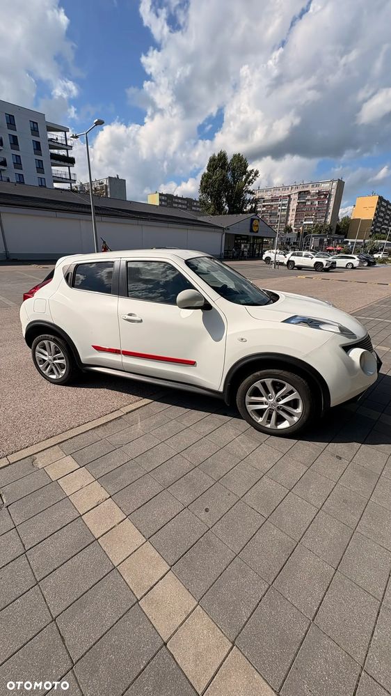 Nissan Juke 1.6 Tekna CVT - 2