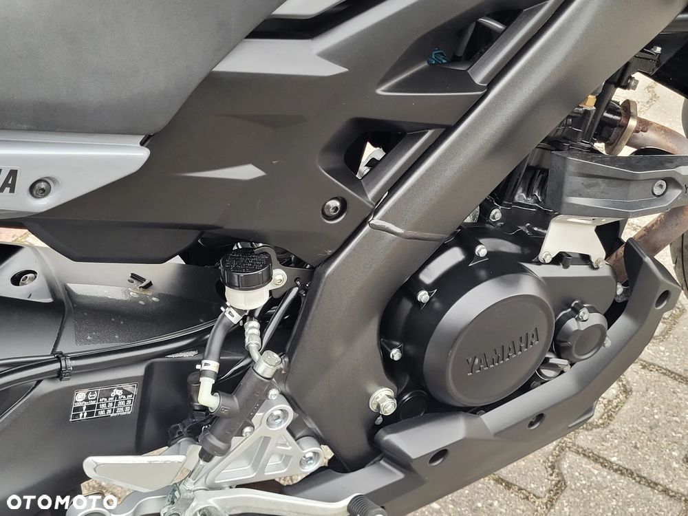 Yamaha MT - 20