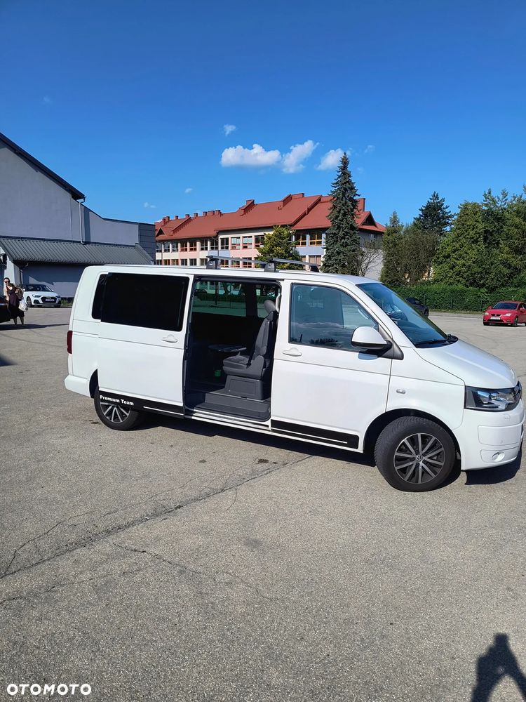 Volkswagen Multivan - 6