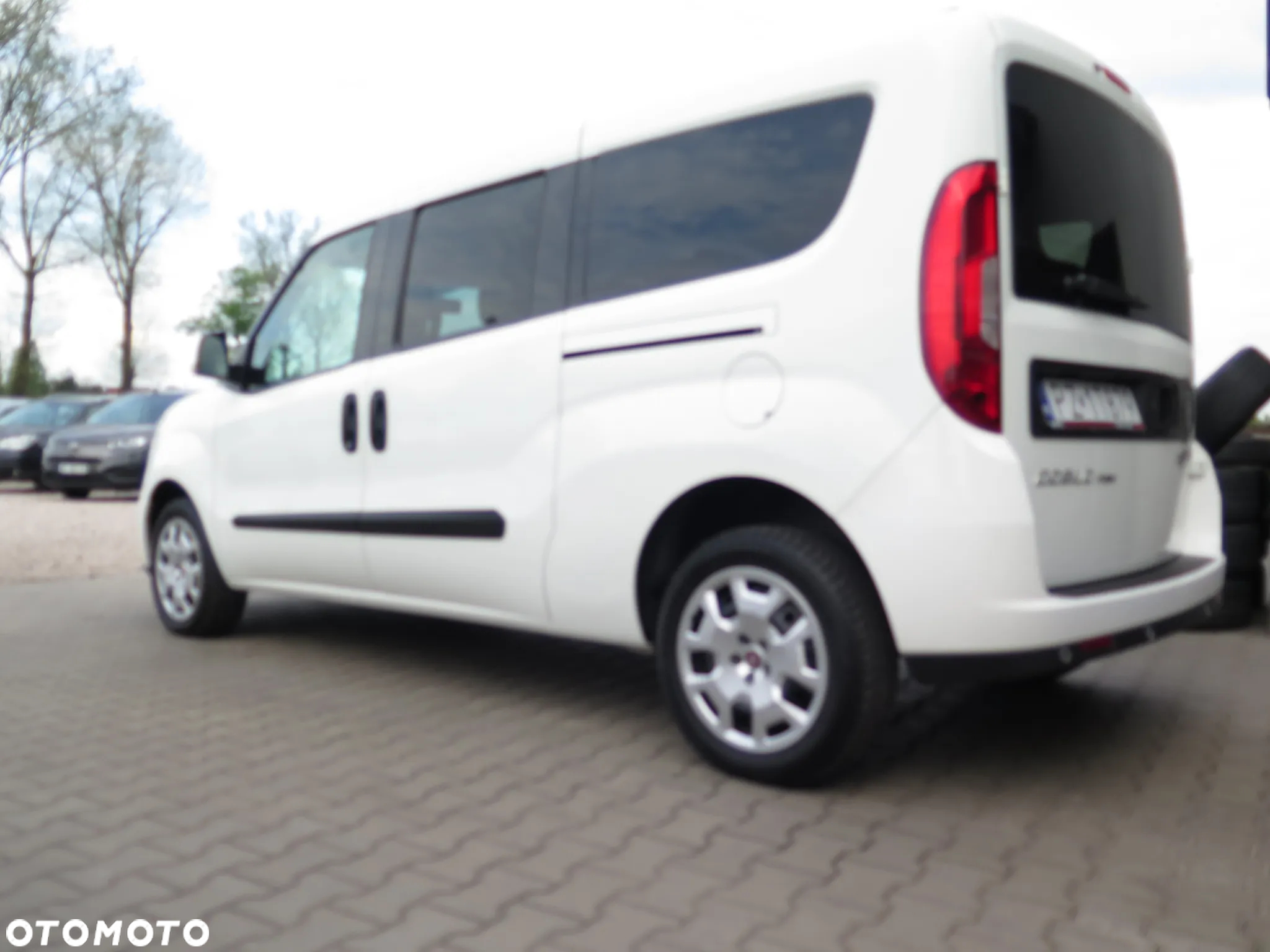 Fiat Doblo Maxi 1.4 Active - 4