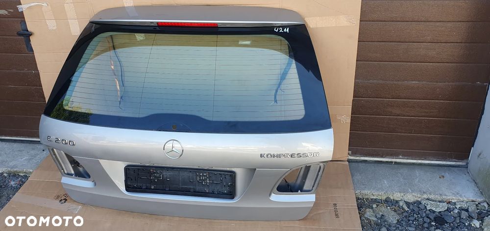 Klapa bagażnika Mercedes E-Klasa W211 Kombi C723 - 1