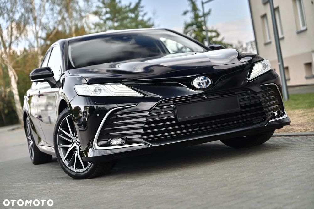 Toyota Camry 2.5 Hybrid Executive CVT - 34