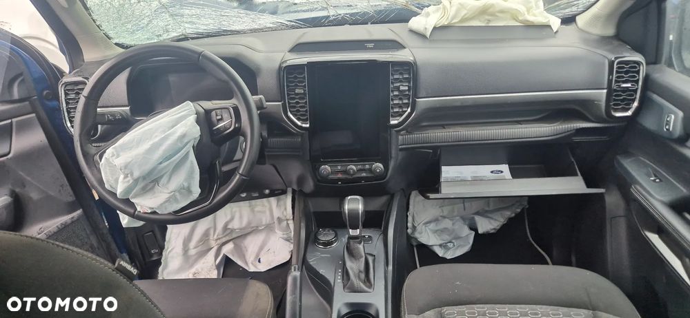 Ford Ranger 2.0 EcoBlue 4x4 DC Limited - 29