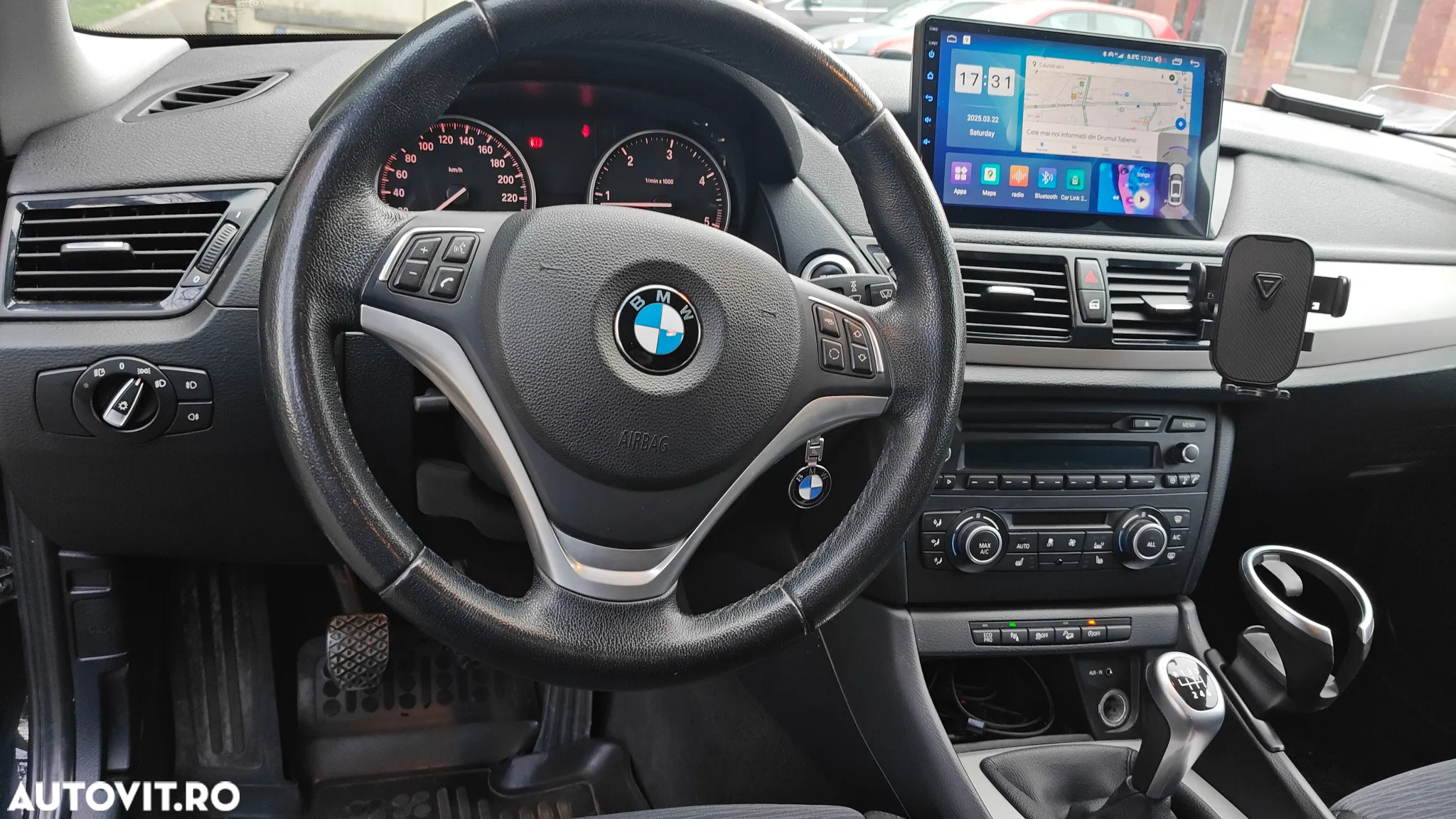 BMW X1 xDrive18d - 10