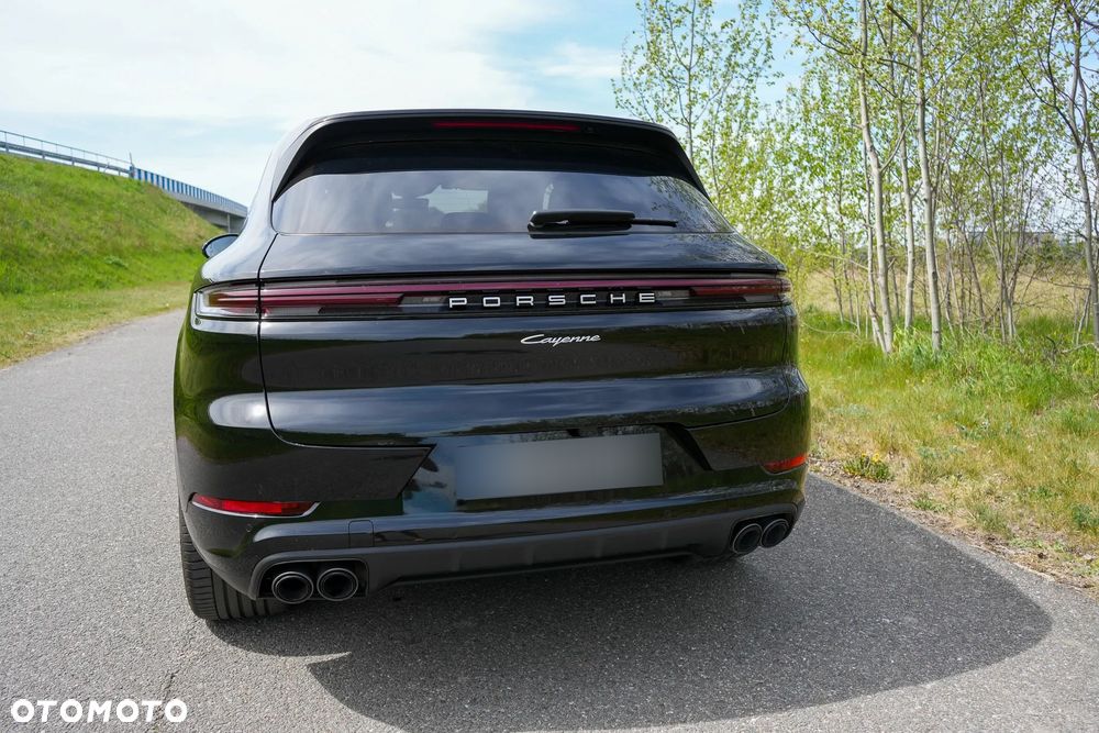 Porsche Cayenne Standard - 4