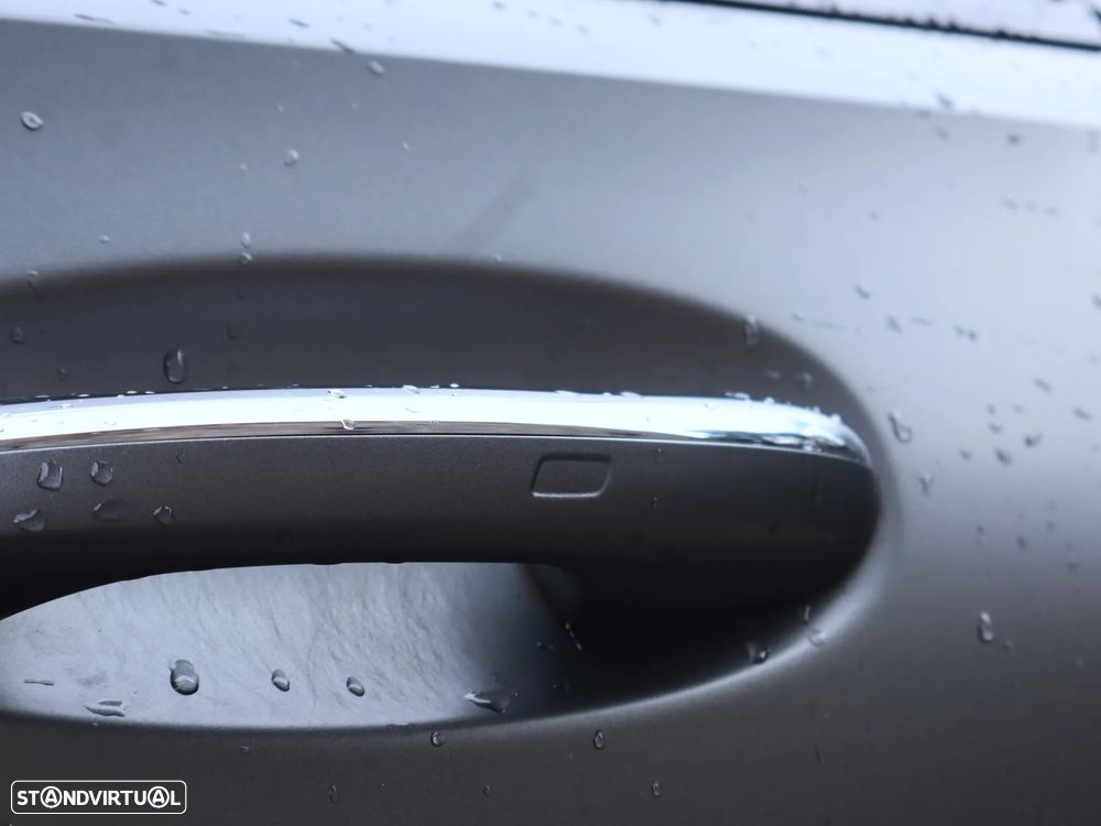 Mercedes-Benz C 300 e T 9G-TRONIC AMG Line - 10