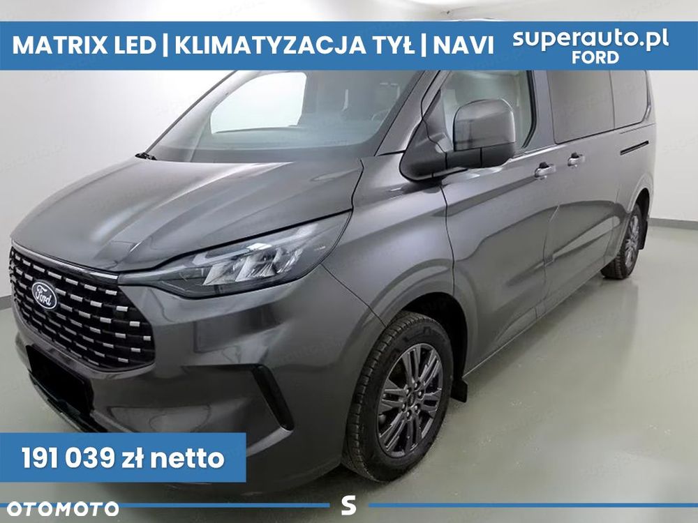Ford Tourneo Custom - 2