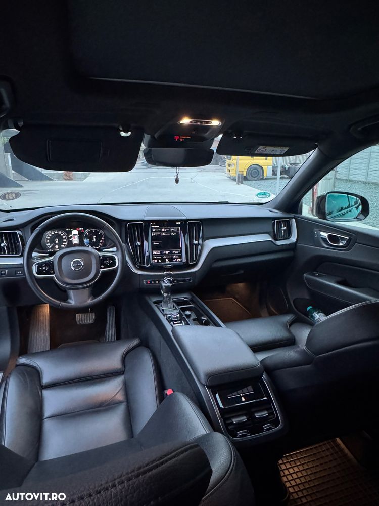 Volvo XC 60 D5 AWD Inscription - 9