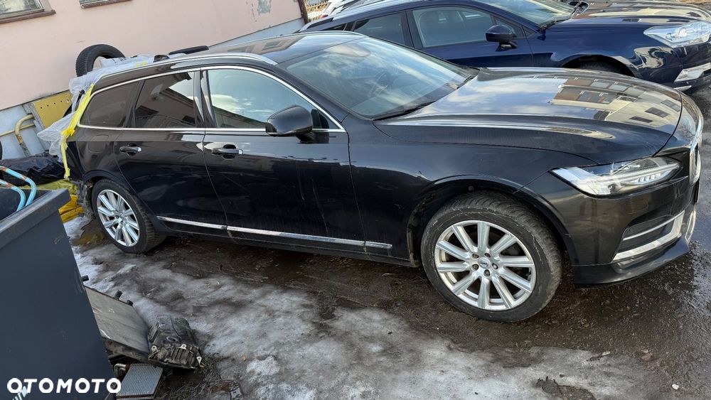 Volvo V90 D4 AWD Momentum - 5