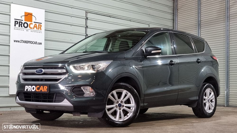 Ford Kuga 1.5 TDCi Titanium - 1