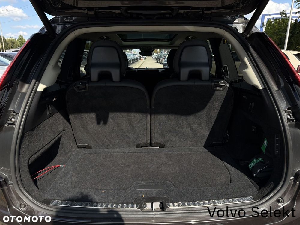Volvo XC 90 - 33