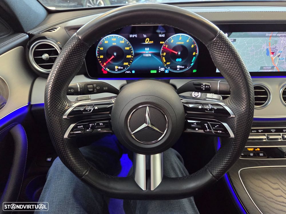 Mercedes-Benz E 300 de 9G-TRONIC AMG Line - 6