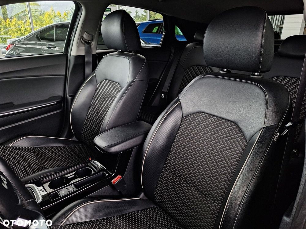 Kia Ceed 1.5 T-GDI Business Line DCT - 21