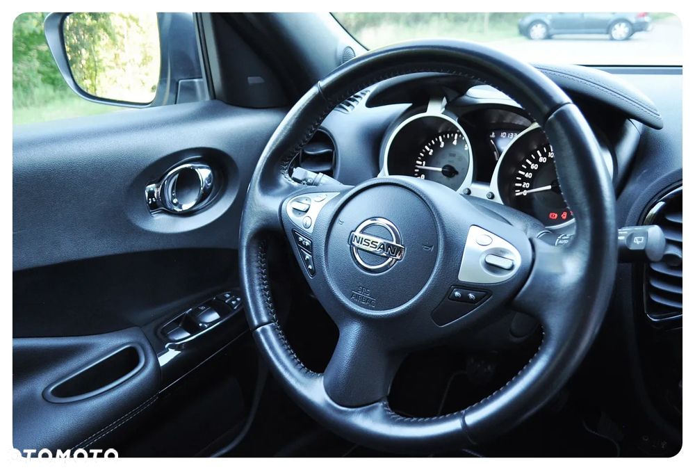 Nissan Juke 1.6 N-Connecta - 32