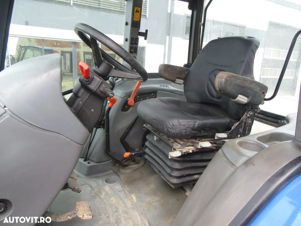 New Holland TL 100 A - 17