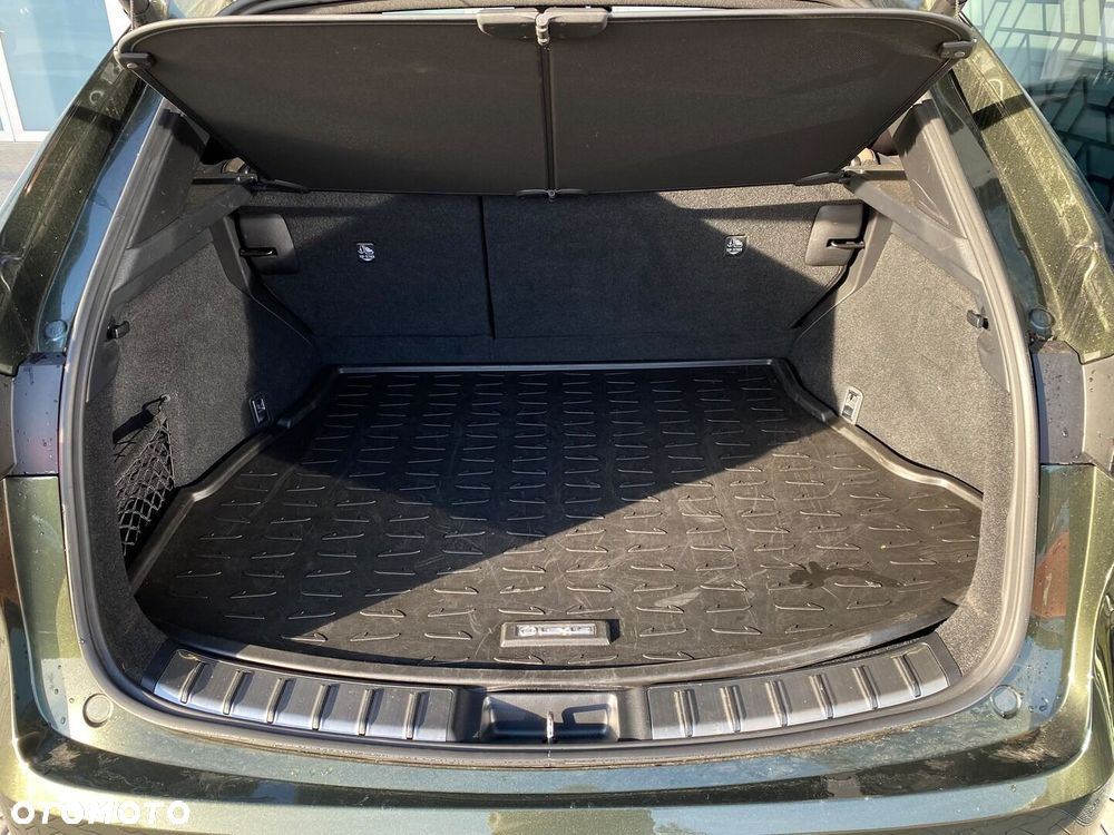 Lexus NX 350h Overtrail AWD - 39