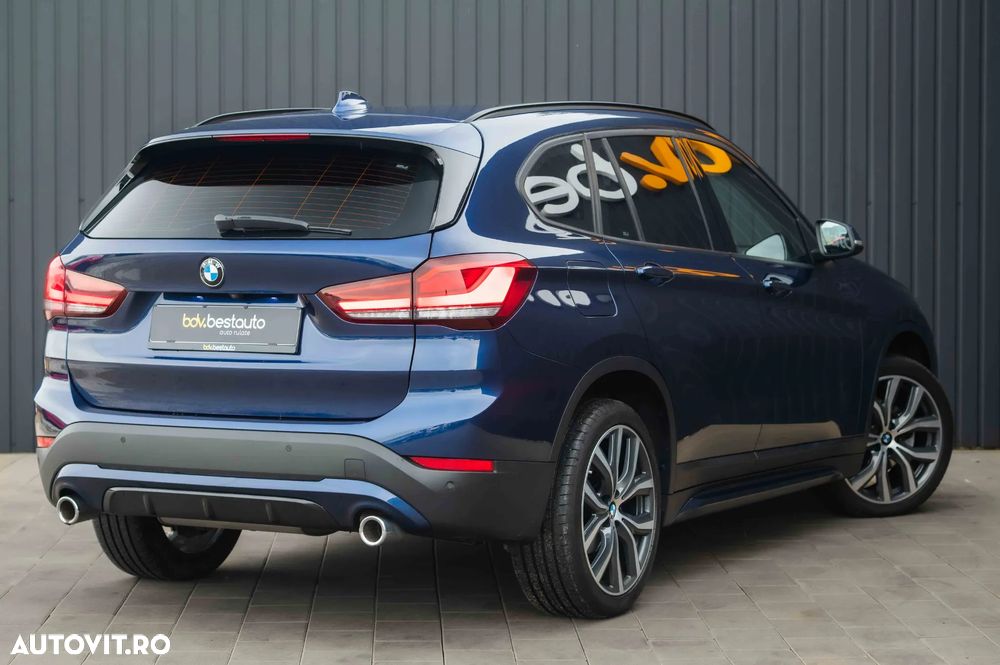 BMW X1 xDrive18d Aut. Sport Line - 7