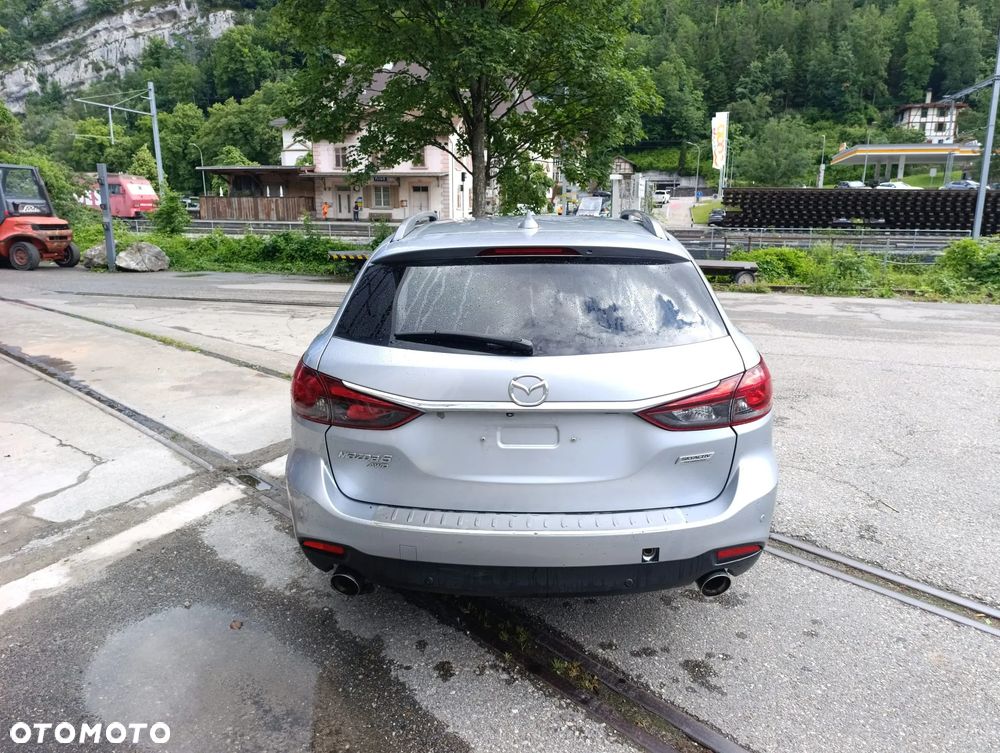 Mazda 6 2.2 D Skypassion I-ELoop 4x4 - 6
