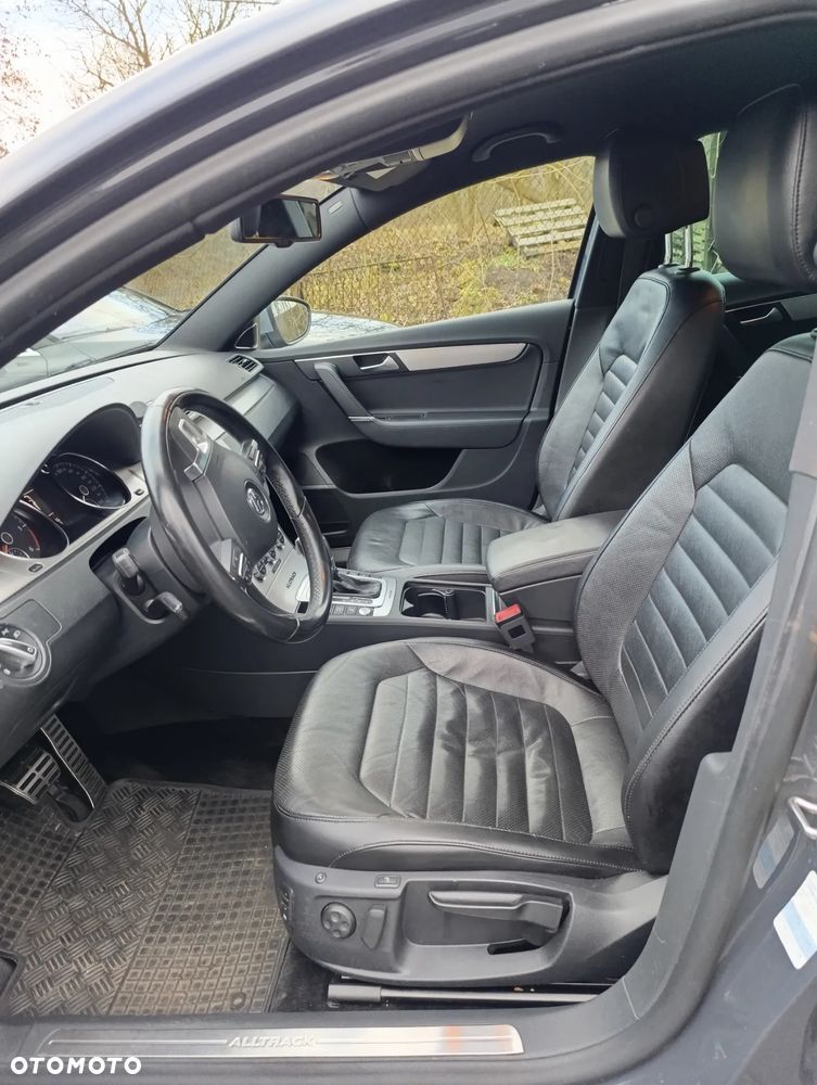 Volkswagen Passat 2.0 TDI Highline DSG - 11