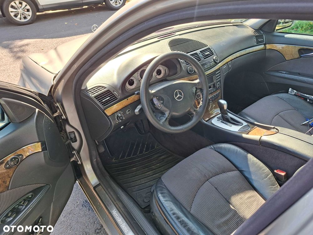 Mercedes-Benz Klasa E - 6