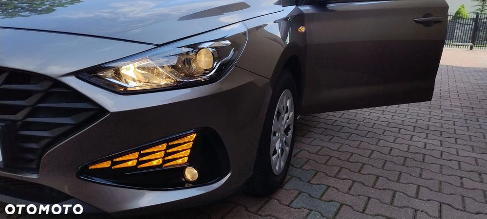 Hyundai i30 1.5 DPI Comfort - 11