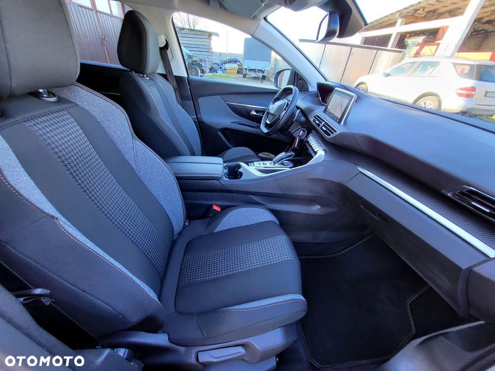 Peugeot 5008 PureTech 130 EAT8 Stop & Start Active - 27