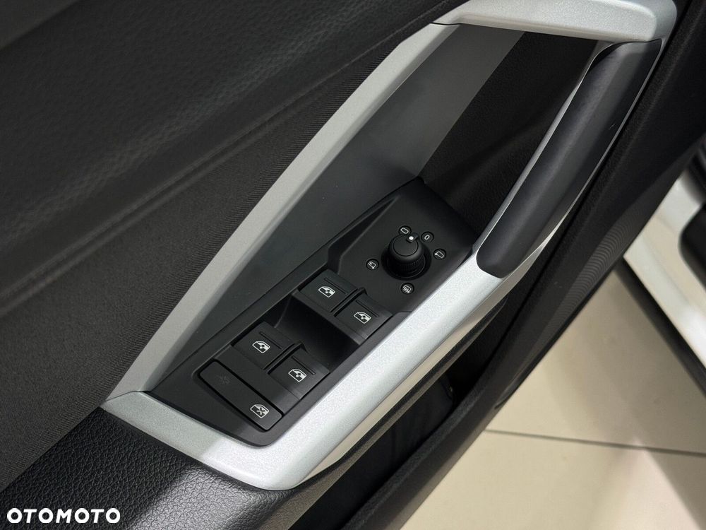 Audi Q3 35 TFSI S tronic - 21