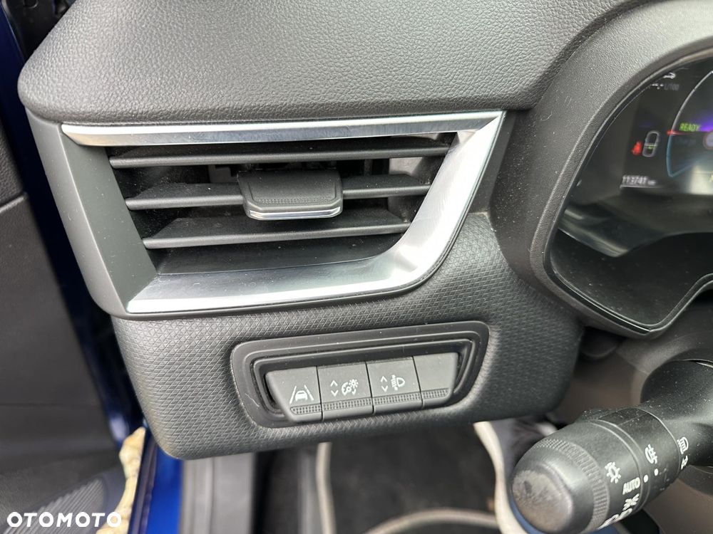 Renault Clio E-TECH 140 BUSINESS EDITION - 9