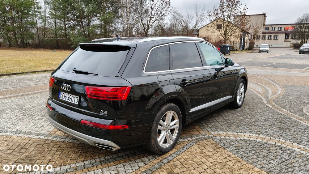 Audi Q7 - 4