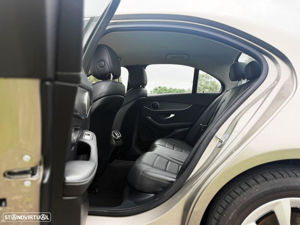 Mercedes-Benz C 300 de Avantgarde - 8