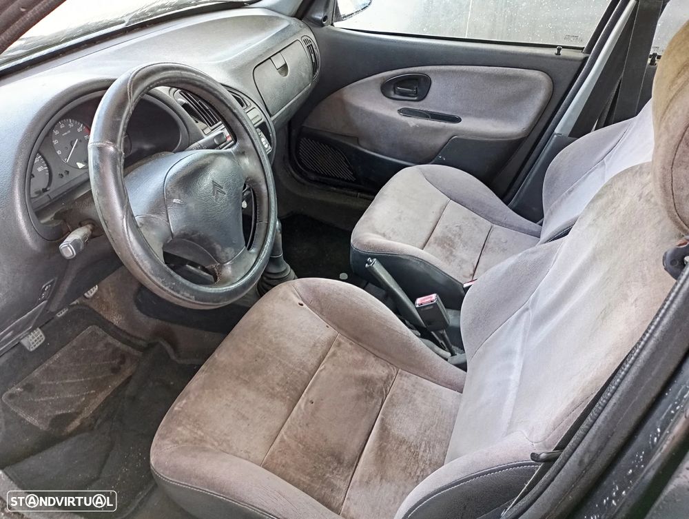 Citroën Saxo 1.1i Exclusive - 7