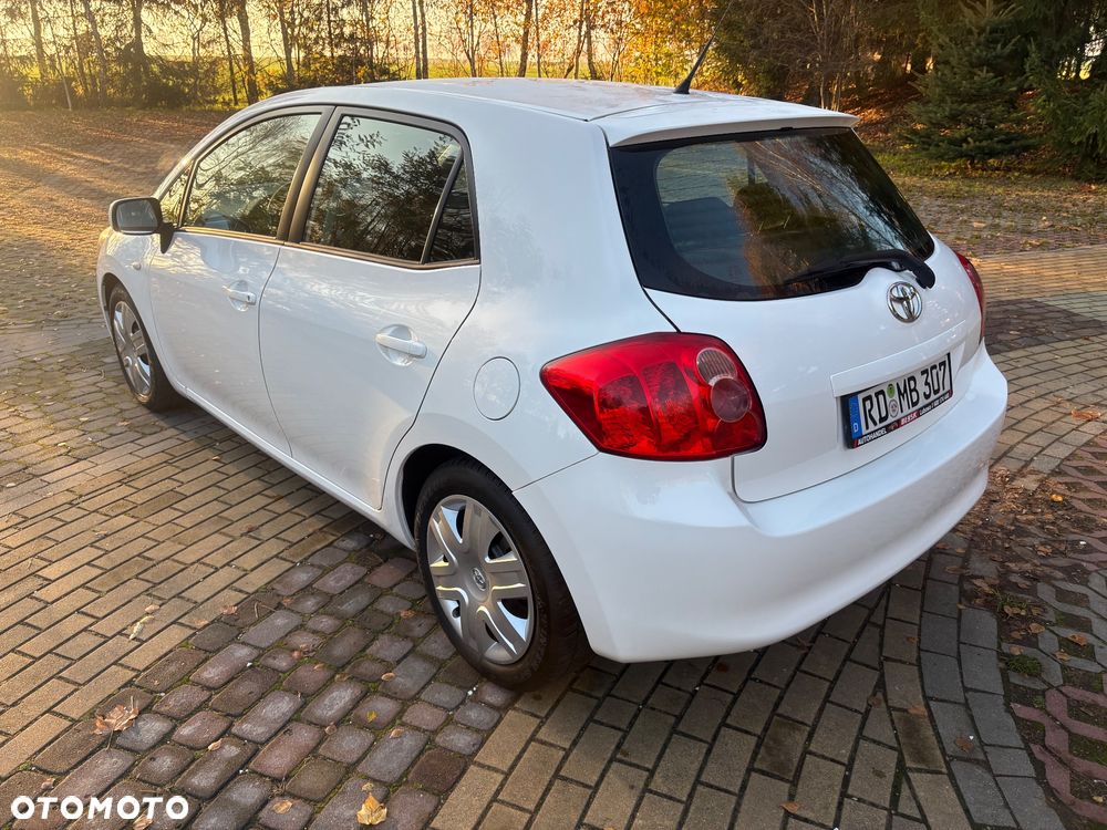 Toyota Auris 1.6 VVT-i Prestige - 27