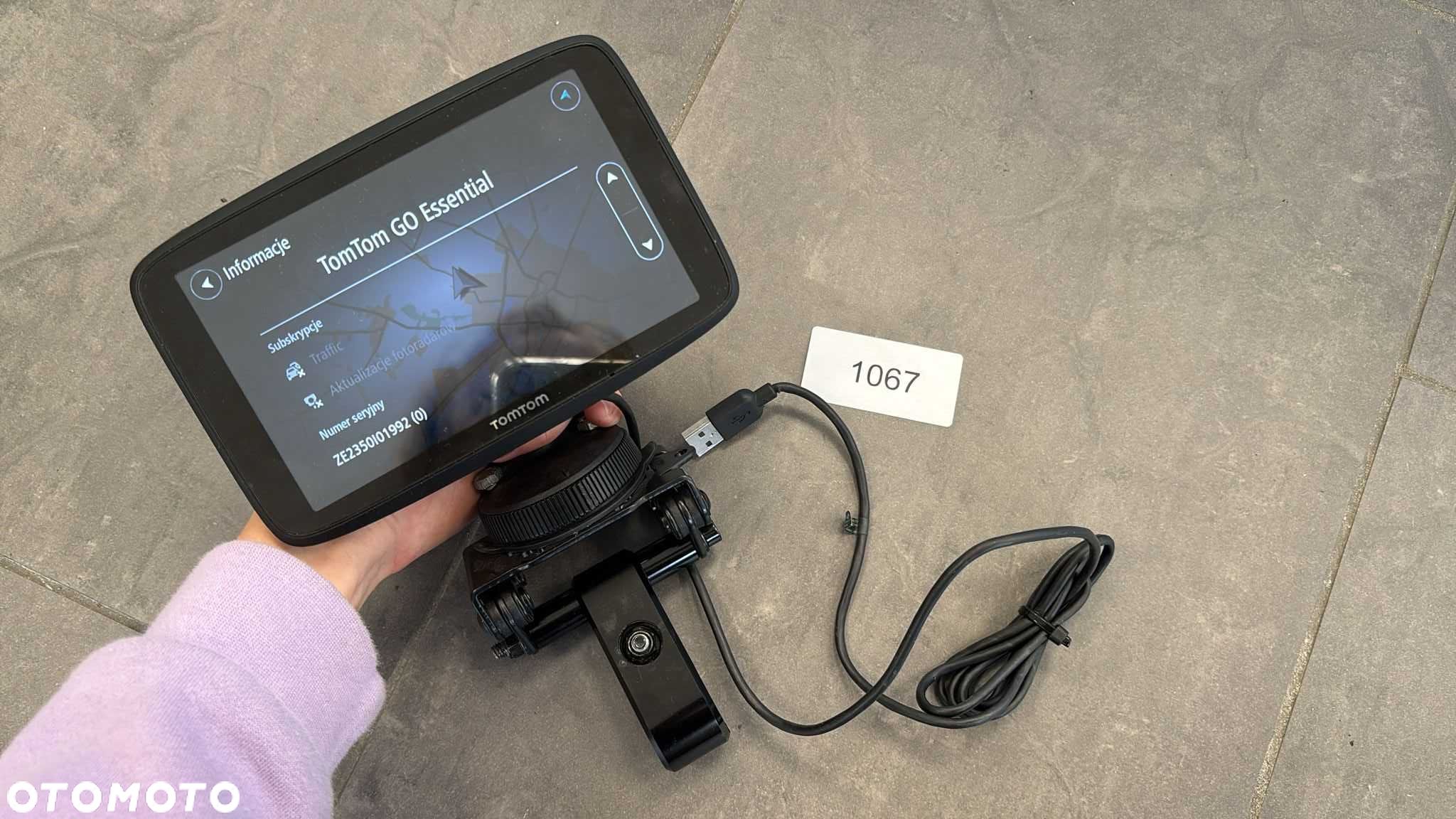 Nawigacja Motocyklowa TomTom Go Esential Komplet Sprawna [1067] - 1