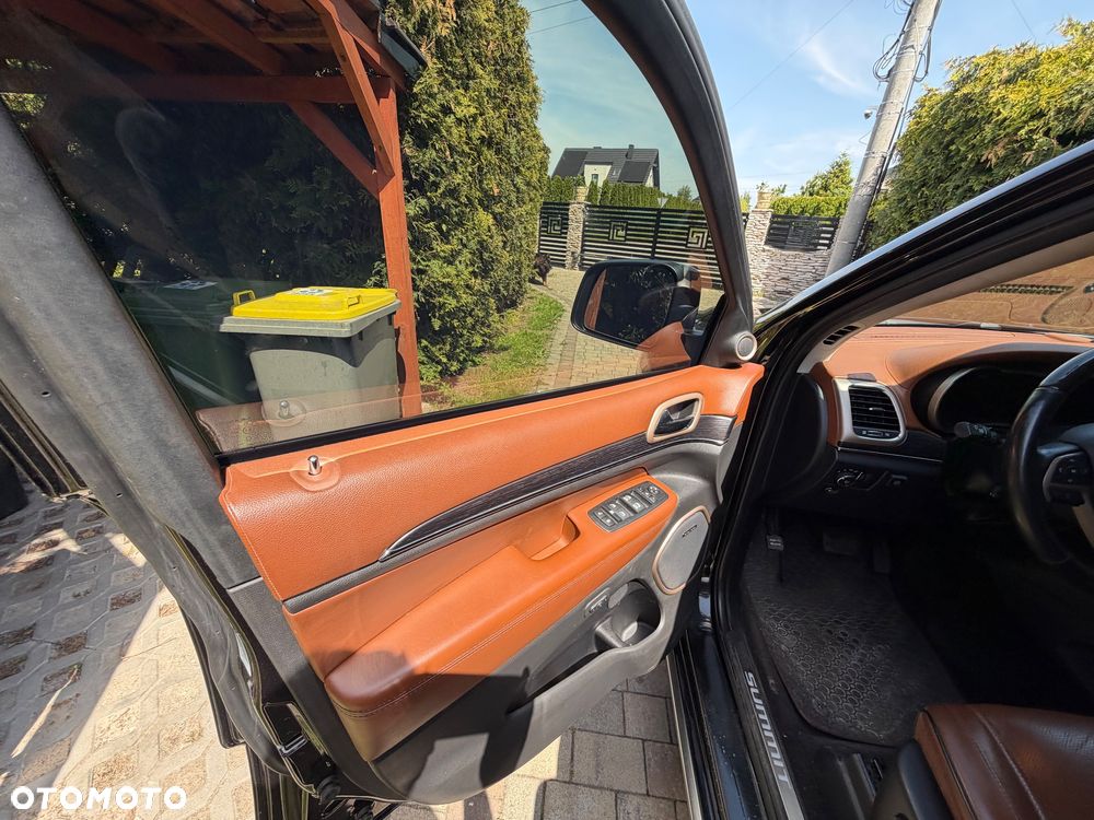 Jeep Grand Cherokee 5.7 V8 Summit - 12