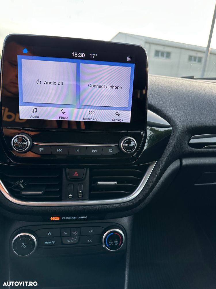 Ford Fiesta 1.1 Trend Connected - 8