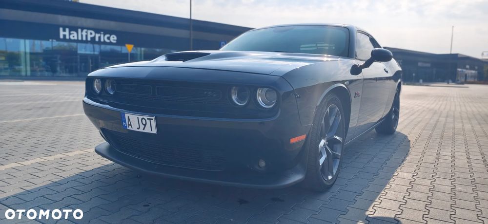 Dodge Challenger - 20