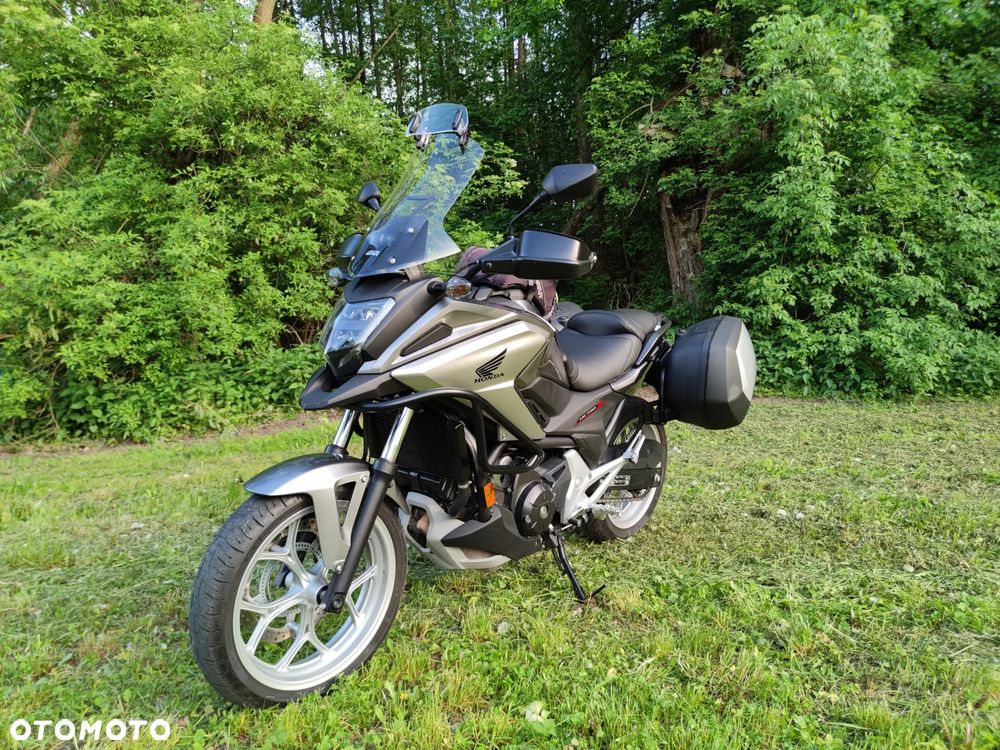 Honda NC - 23