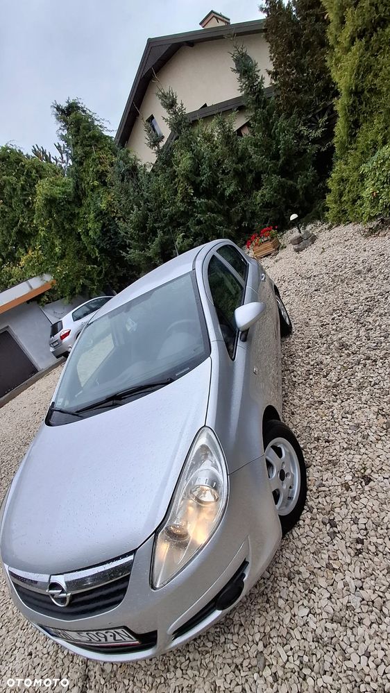 Opel Corsa 1.2 16V Essentia - 6