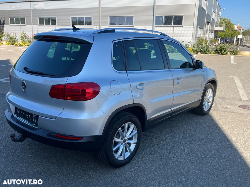 Volkswagen Tiguan 2.0 TDI SCR BlueMotion Technology Lounge Sport & Style - 14